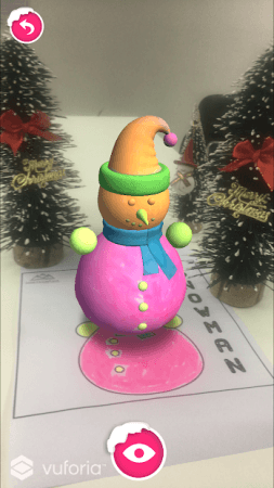 クリスマスツリーのぬりえがARでうかびあがる？スマホアプリAR XMASリリース！