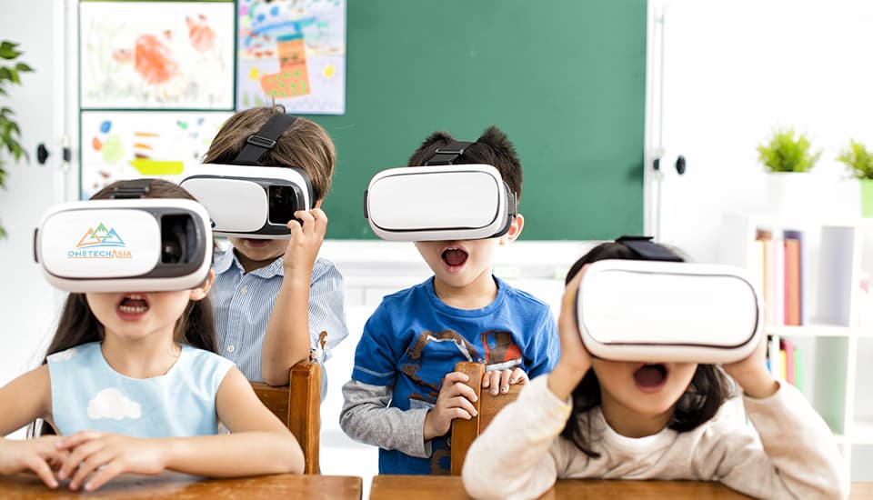 世界の企業が導入しているVR研修やVRトレーニングの事例を紹介