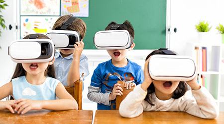 VR|バーチャルリアリティ（Virtual Reality: 仮想現実）