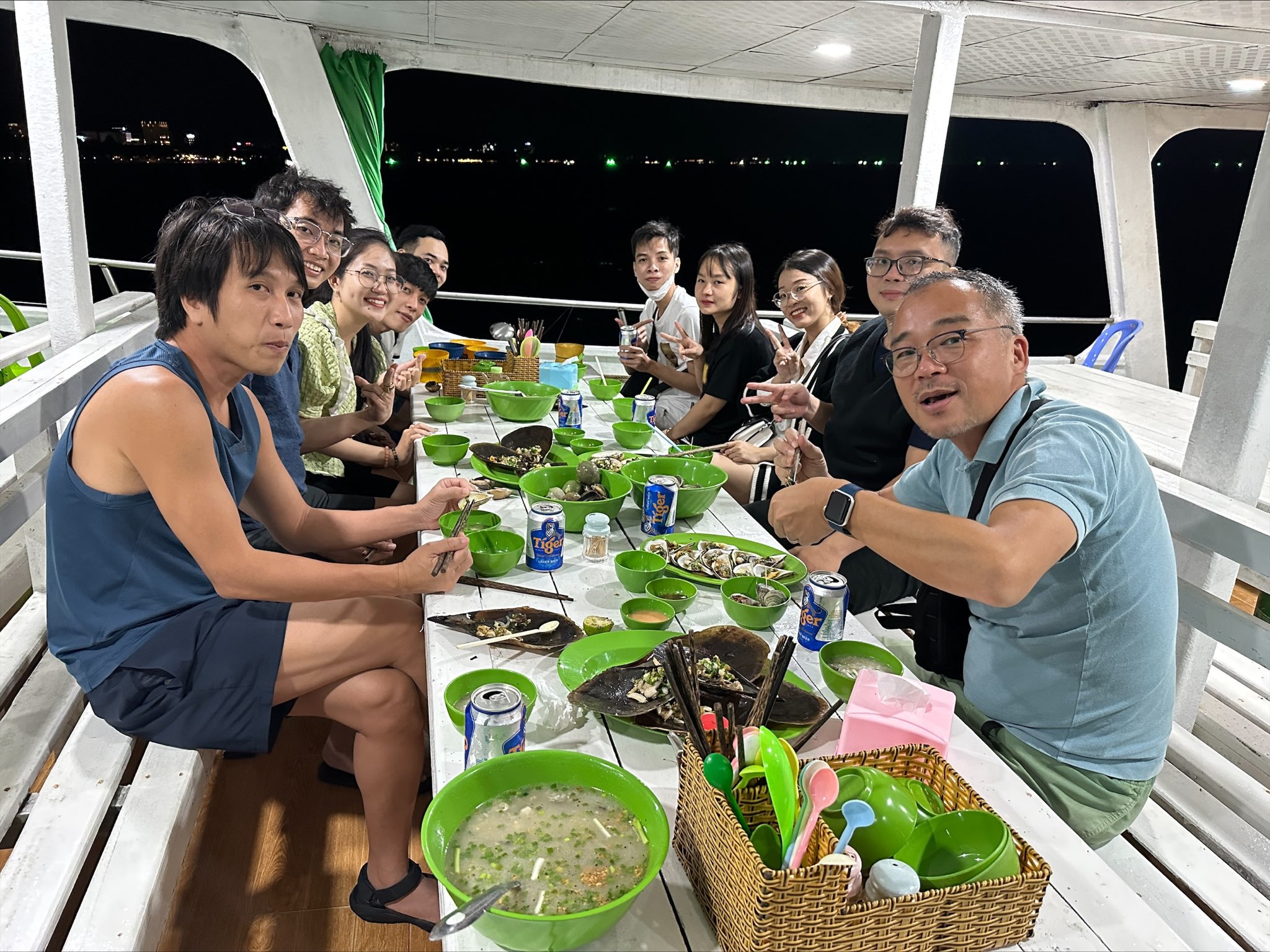 Team câu mực đêm Phú Quốc - OneTech Team