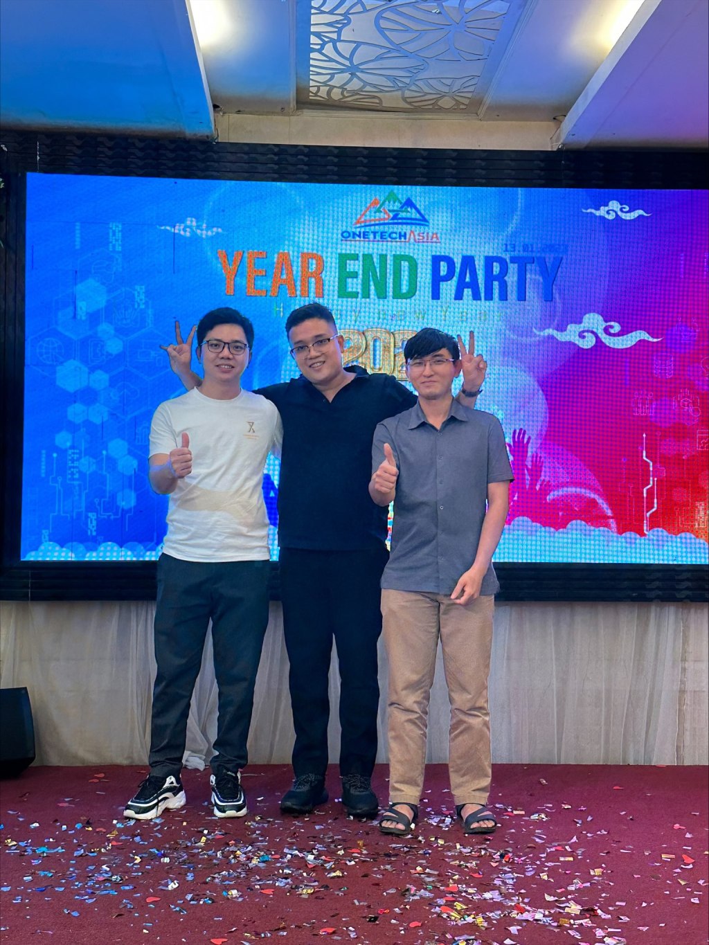 YEAR END PARTY 2022