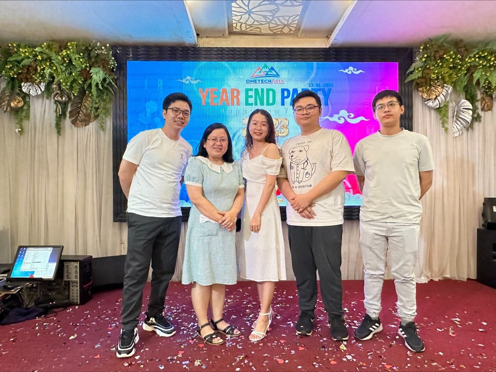 YEAR END PARTY 2022