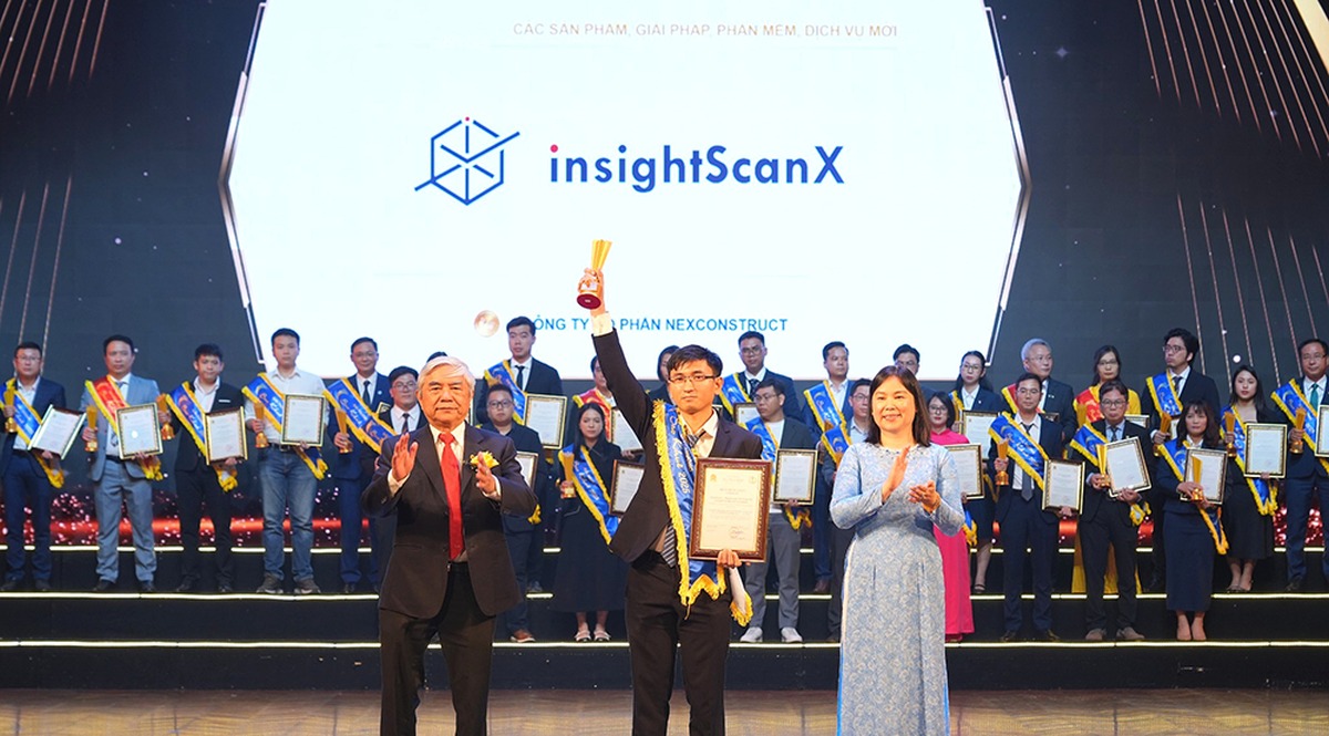 insightScanX Sao Khue Award 2025受賞