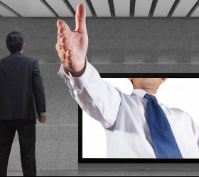 外国人エンジニアの採用方法をご紹介！採用する際のメリットとデメリット