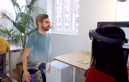 VR会議Spatialでリモートワークが便利に?!