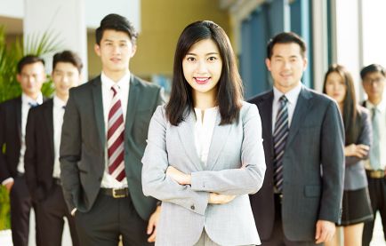 ベトナム人エンジニアの特徴や就労ビザ取得方法などを詳しく解説!