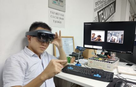 HoloLens(ホロレンズ)でWebRTCとUnityの設定方法の説明