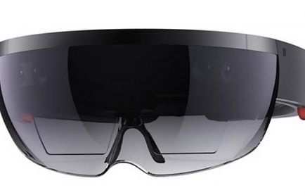 MICROSOFT HOLOLENS 1: 最先端のAR製品の利点と欠点