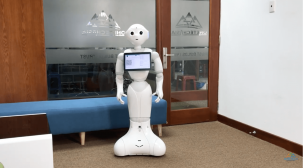 Softbank社のPepperロボットで制作したAI（人工知能）の音声認識チャットアプリ