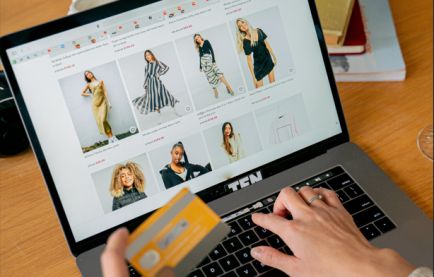 電子商取引Webサイトのデザインコストを最適化する